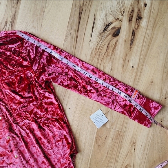 Rare PE Nation Apparatus Velvet Shirt - Picture 9 of 16